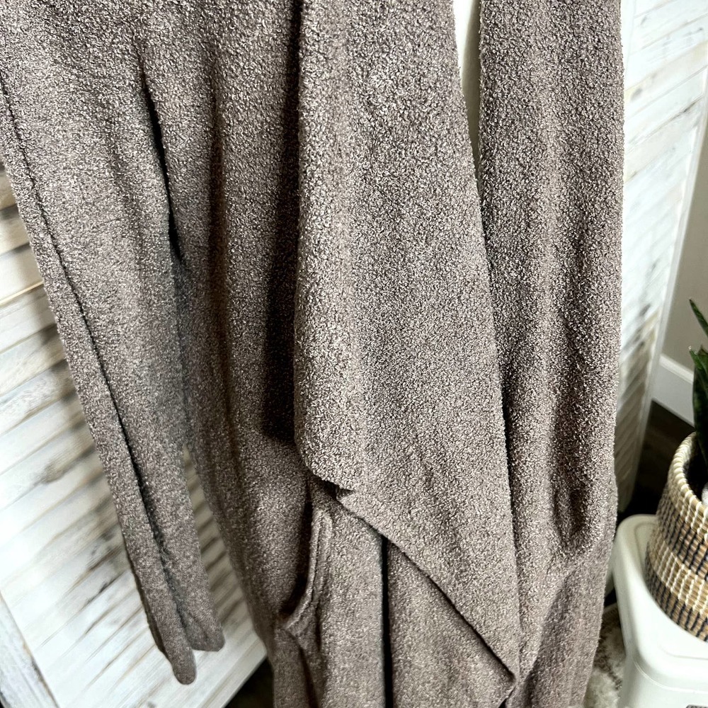 BAREFOOT DREAMS Women's 903 Calypso Cardigan Sweater Cozychic Lite Taupe Medium - Picture 9 of 12